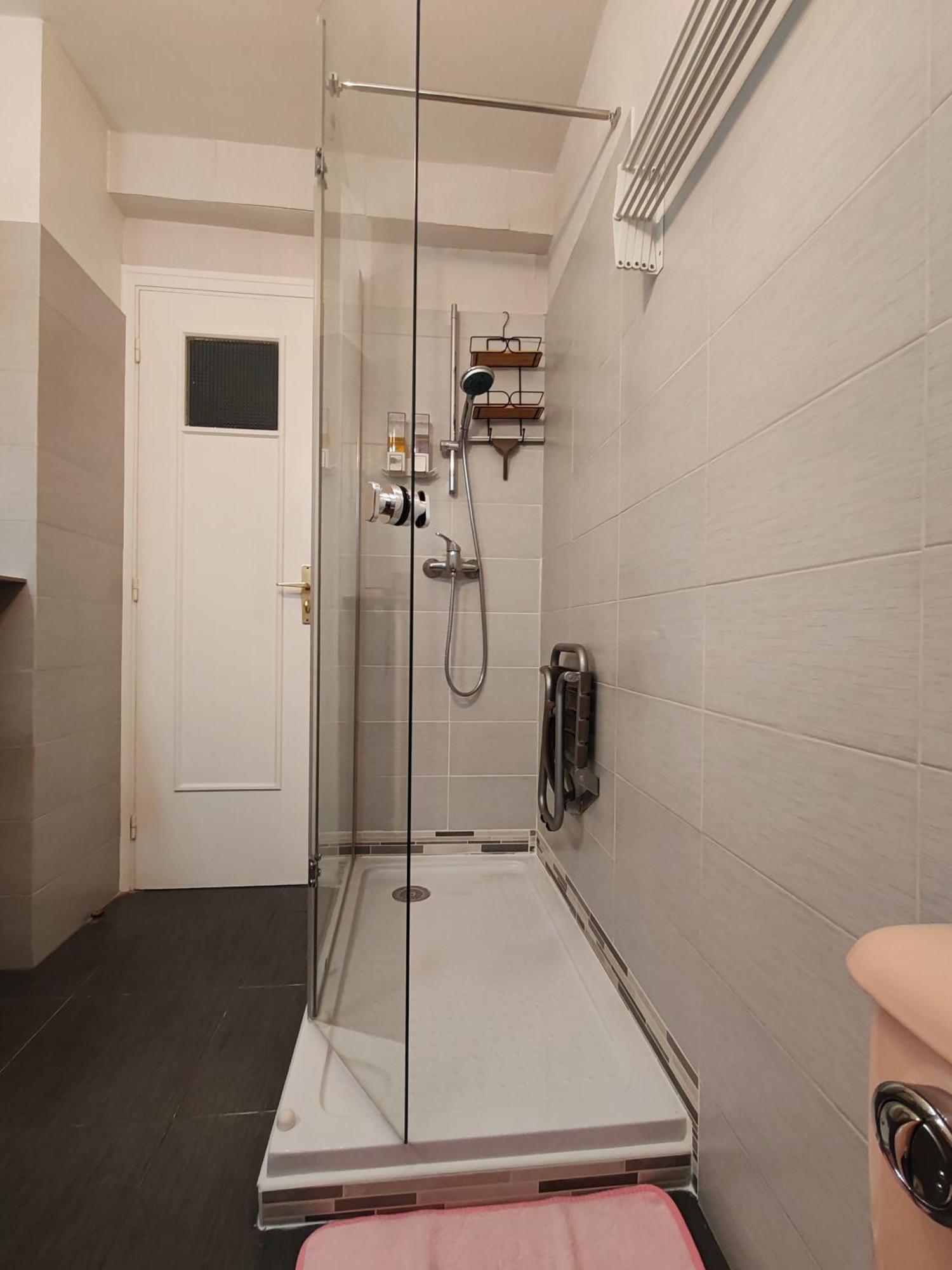 Central Studio 尼斯 外观 照片